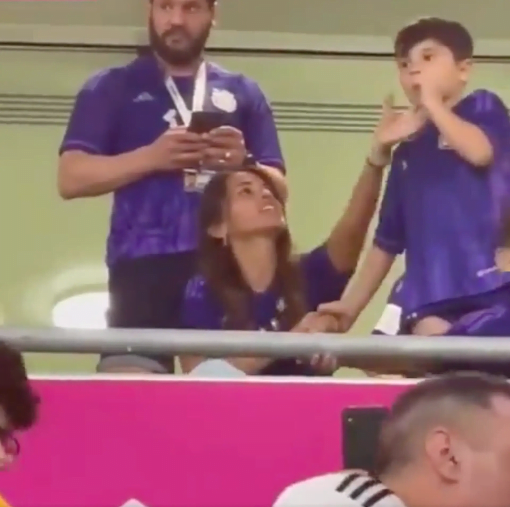Mateo Messi throwing gum at Argentinian fans